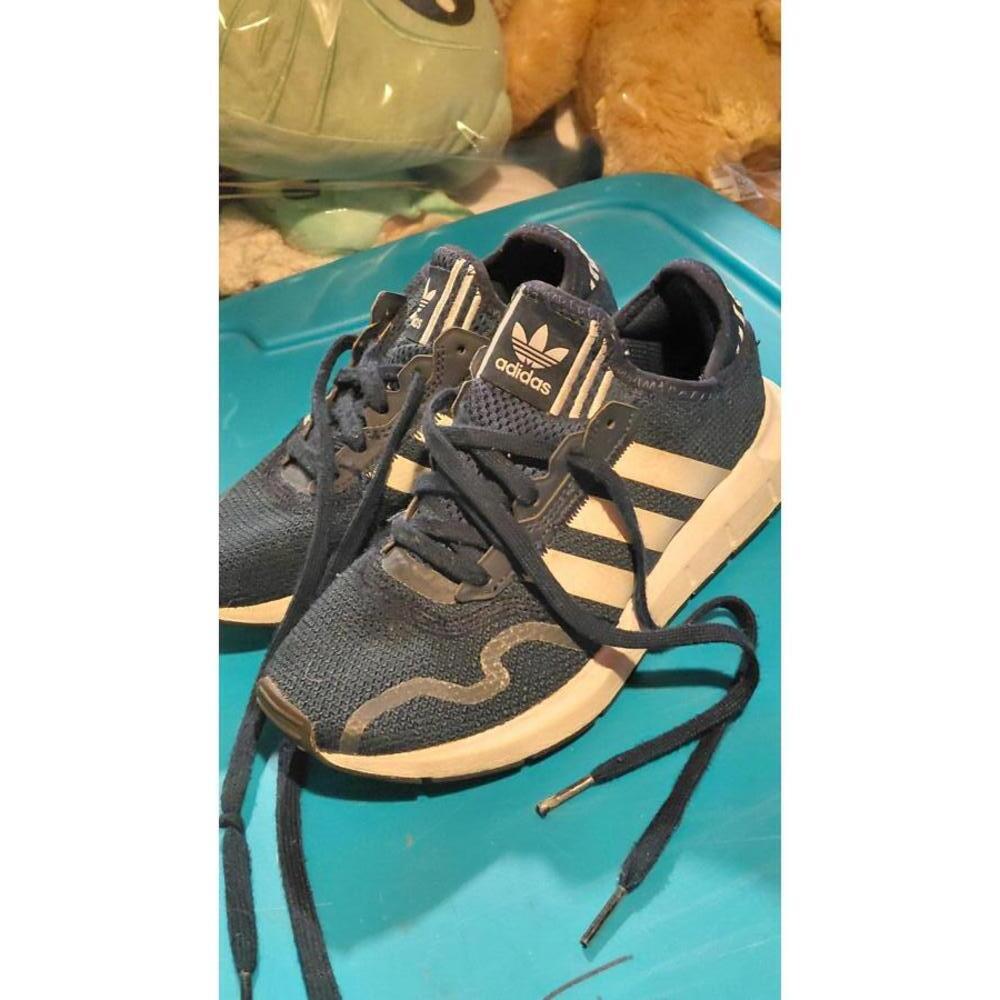 Adidas Men's Navy Blue Running Shoes Size 4.5 US